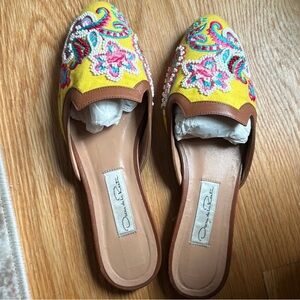 Oscar de la Renta Colorful Embroidered Women's Slip-On Shoes